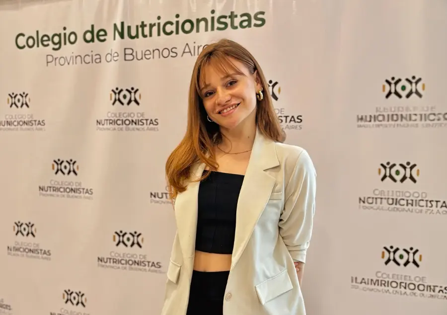 Foto de la Licenciada Evelyn López Astullo